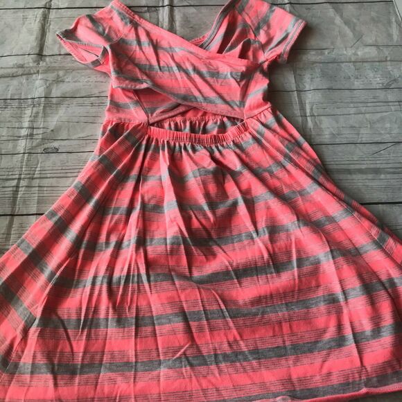 Code Bleu Girl’s Pink Gray Striped Dress Kid’s Youth Size Large - Picture 4 of 9